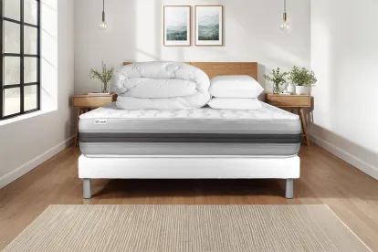 Pack lit complet 200x200 cm - Matelas + Sommier Blanc (en kit) + 2 oreillers + Couette - Vitalspring Recover