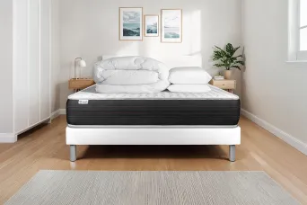 Pack lit complet 140x190 cm - Matelas + Sommier Blanc (en kit) + 2 oreillers + Couette - Vitalspring