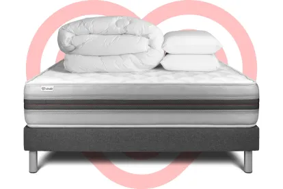 Pack lit complet 140x200 cm - Matelas + Sommier Gris (en kit) + 2 oreillers + Couette - Vitalmemo Back